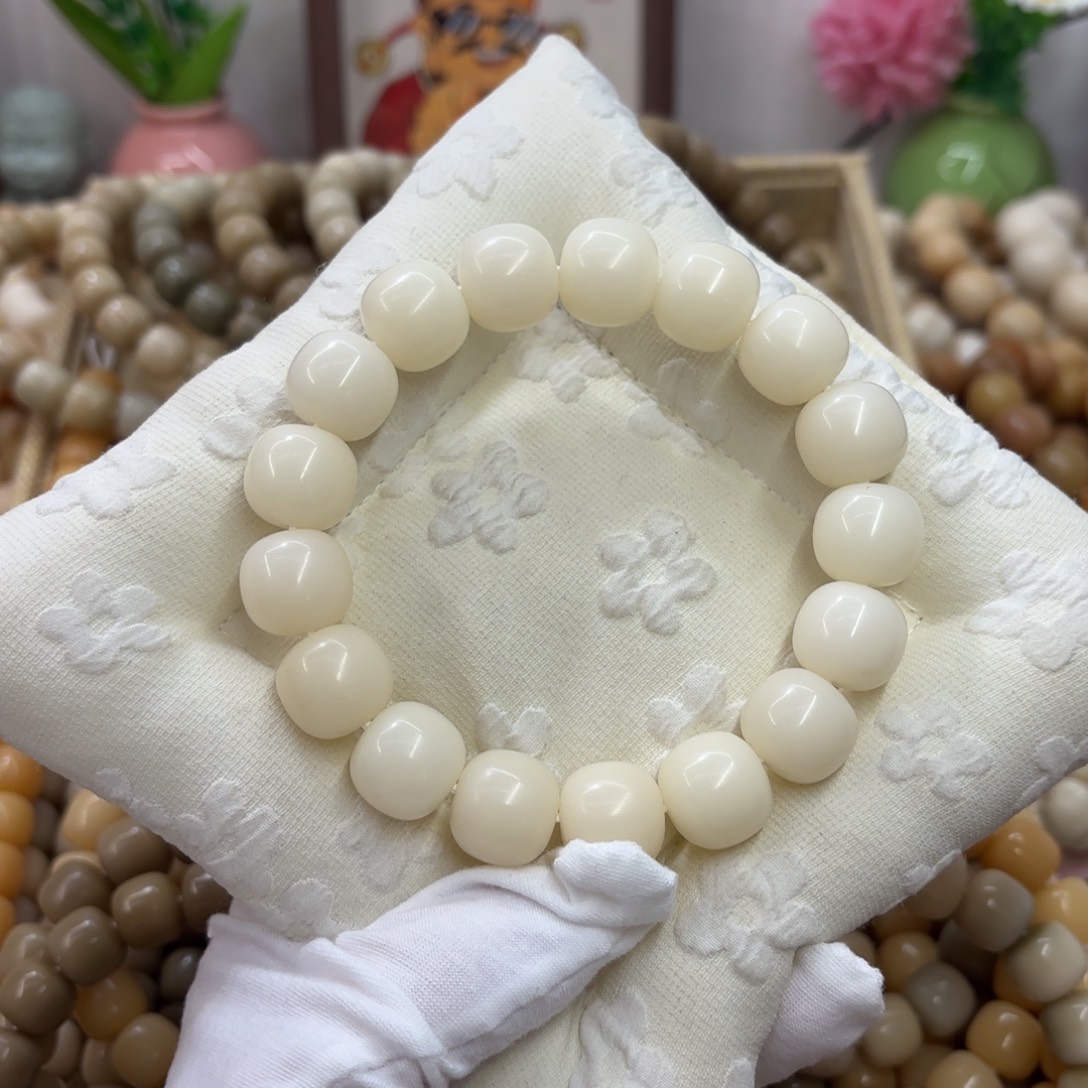 吊坠菩提根/象牙果16干磨落地果桶默认瑕750