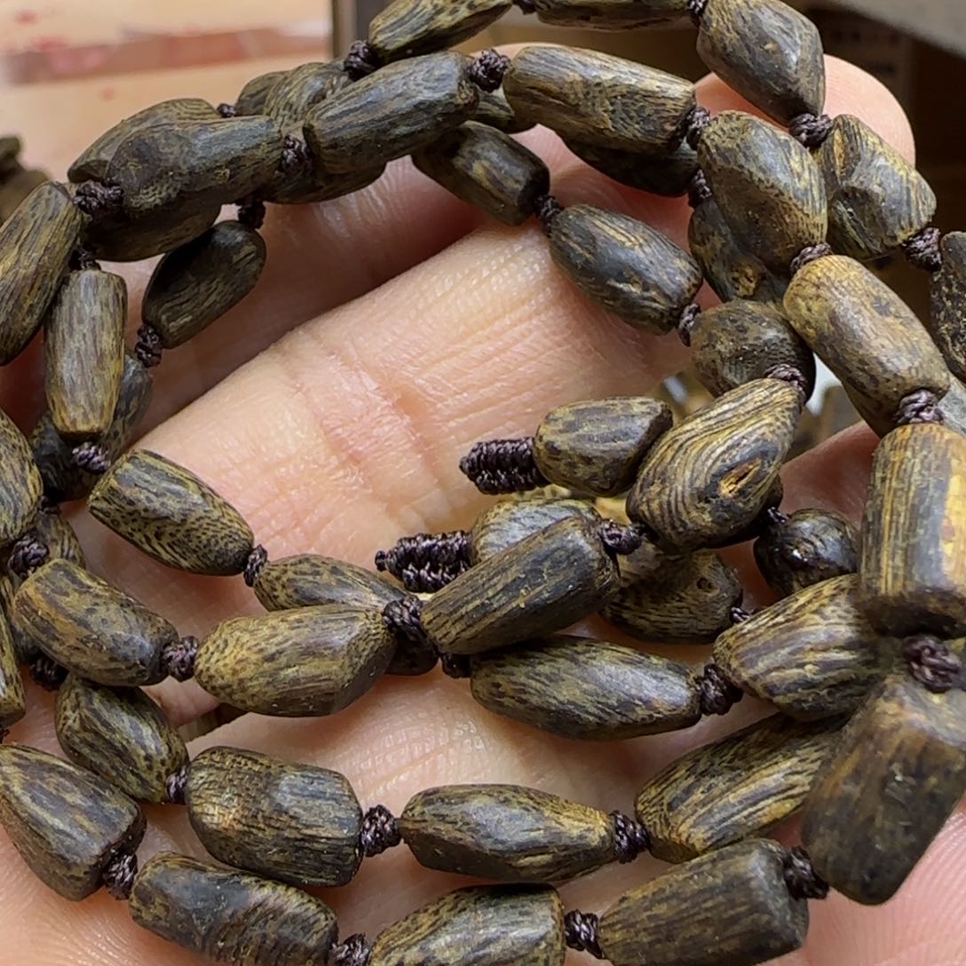 沉香手串沉水0.6规格树丁手链