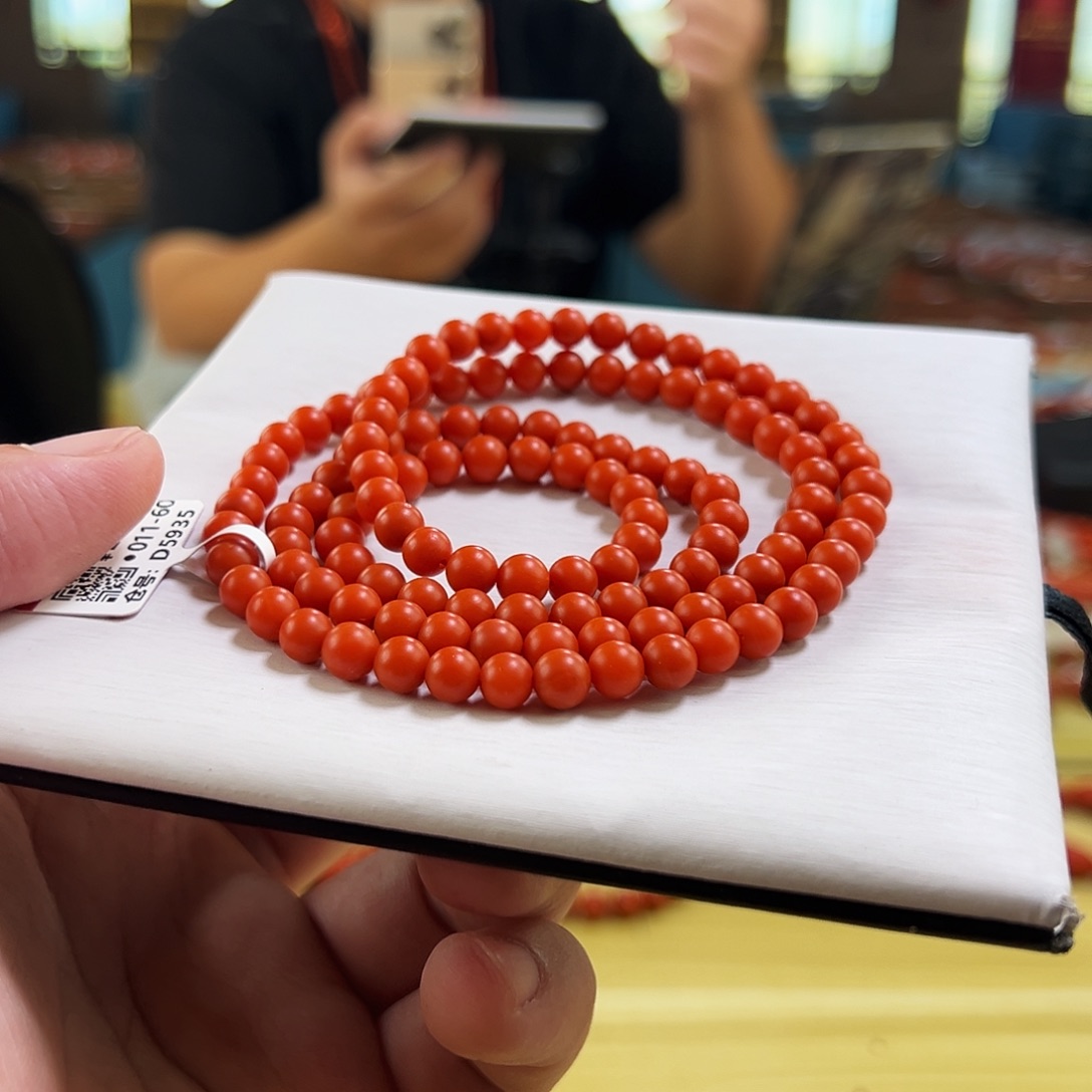南红玛瑙未镶嵌手链