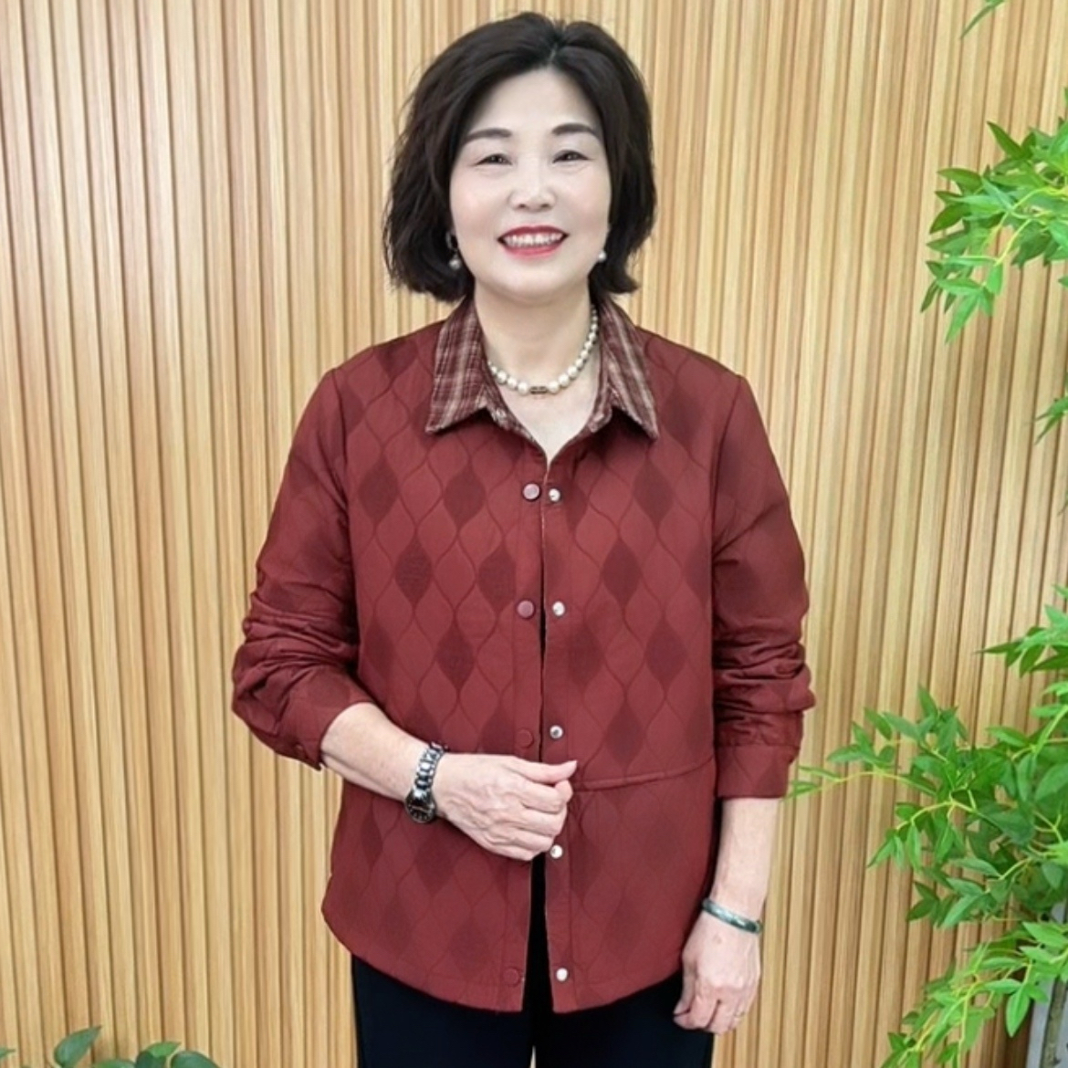 妈妈装时尚潮牌女装宽松春秋装外套休闲百搭长袖老年潮牌V8812