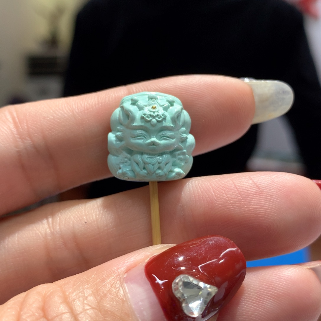 绿松石配饰未镶嵌