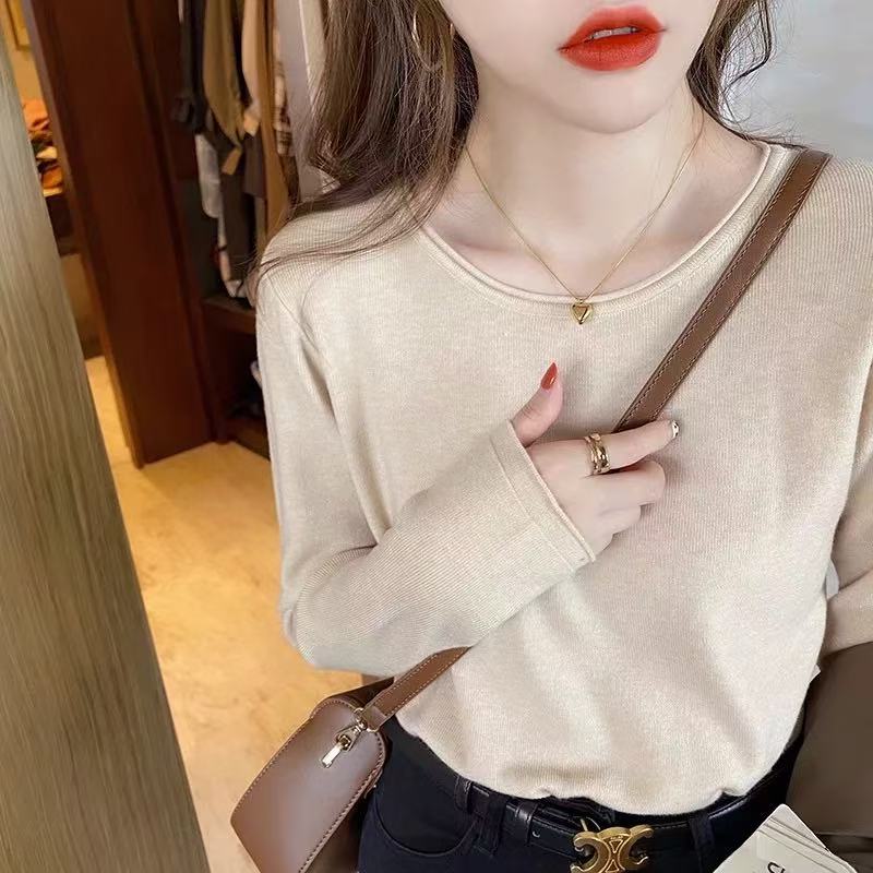 大码女装胖mm显瘦内搭圆领针织打底衫上衣微胖遮肉毛衣小衫5002