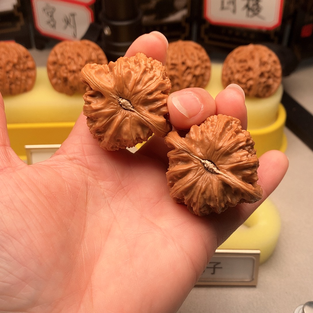 吊坠文玩核桃40尺白狮子155号