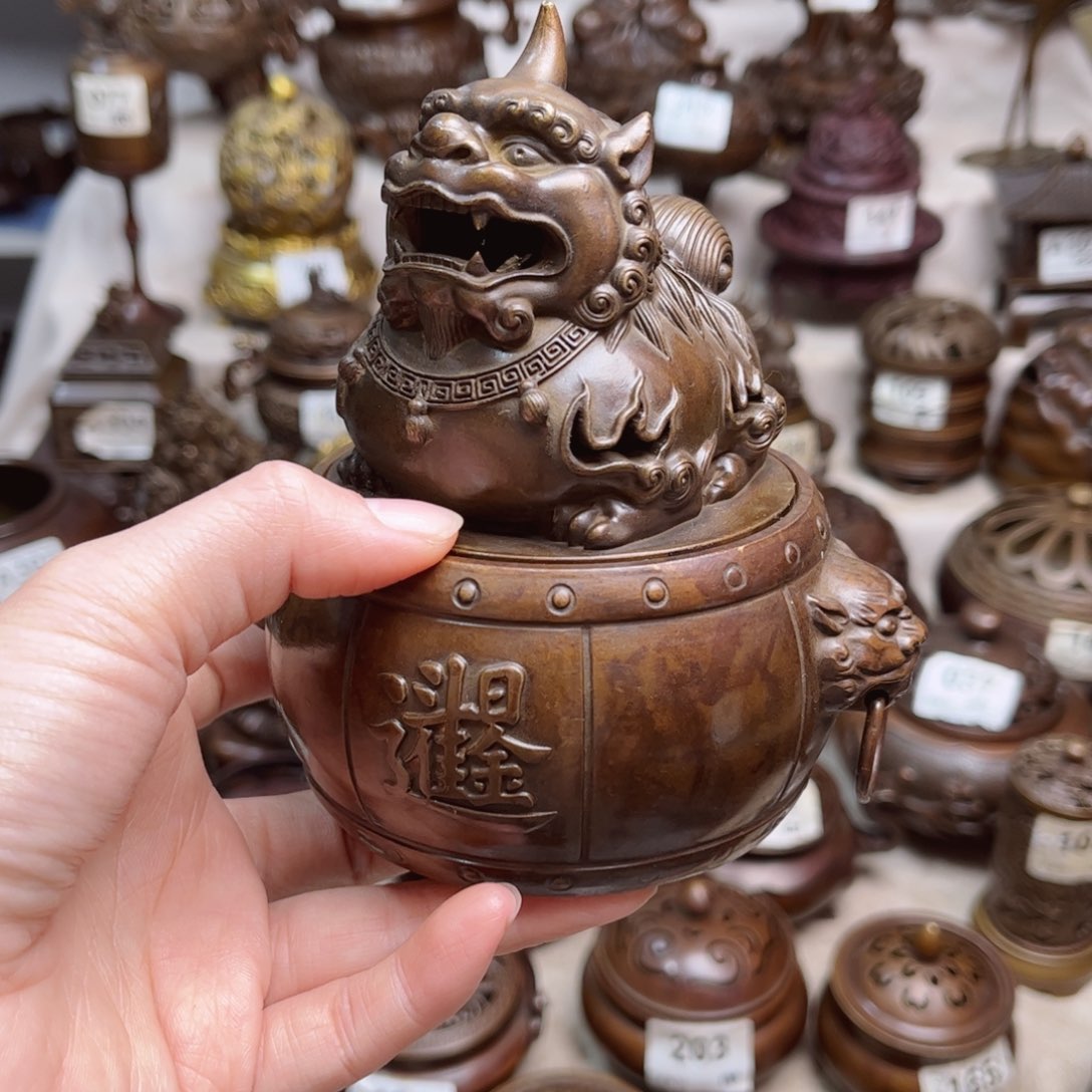 杰****跃黄铜材质一物一拍888888