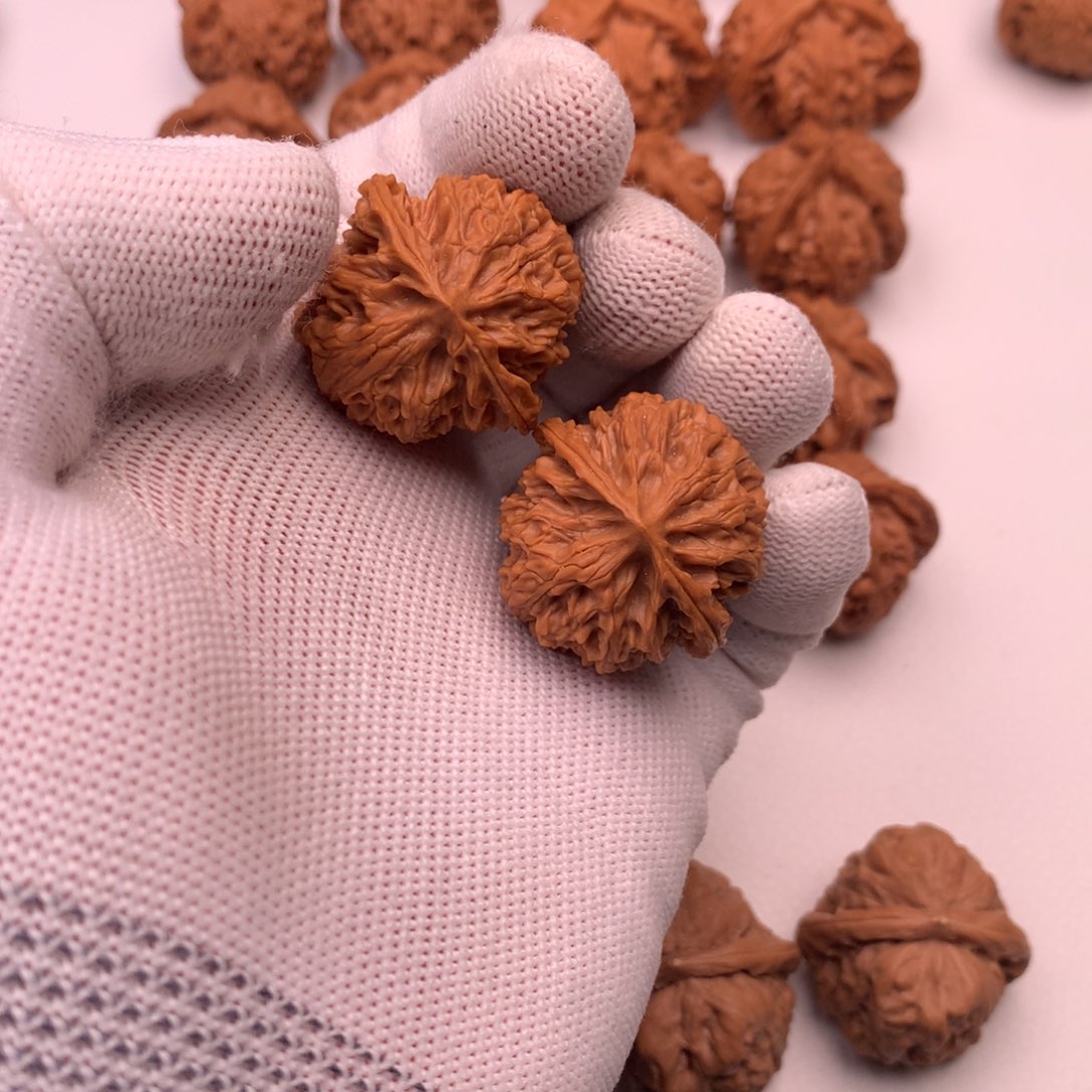 文玩核桃把件苹果园