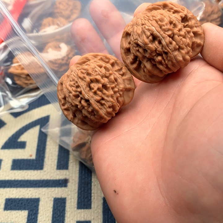 文玩核桃吊坠48四座楼281