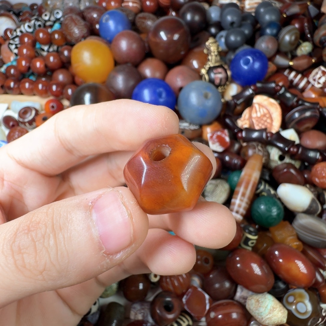 玛瑙/玉髓未镶嵌纯天然玛瑙珠子