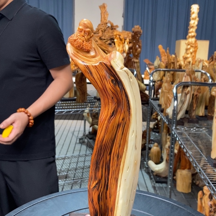 柏木（崖柏）随型摆件