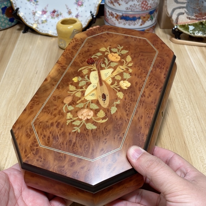 杯中古物品，默认微瑕