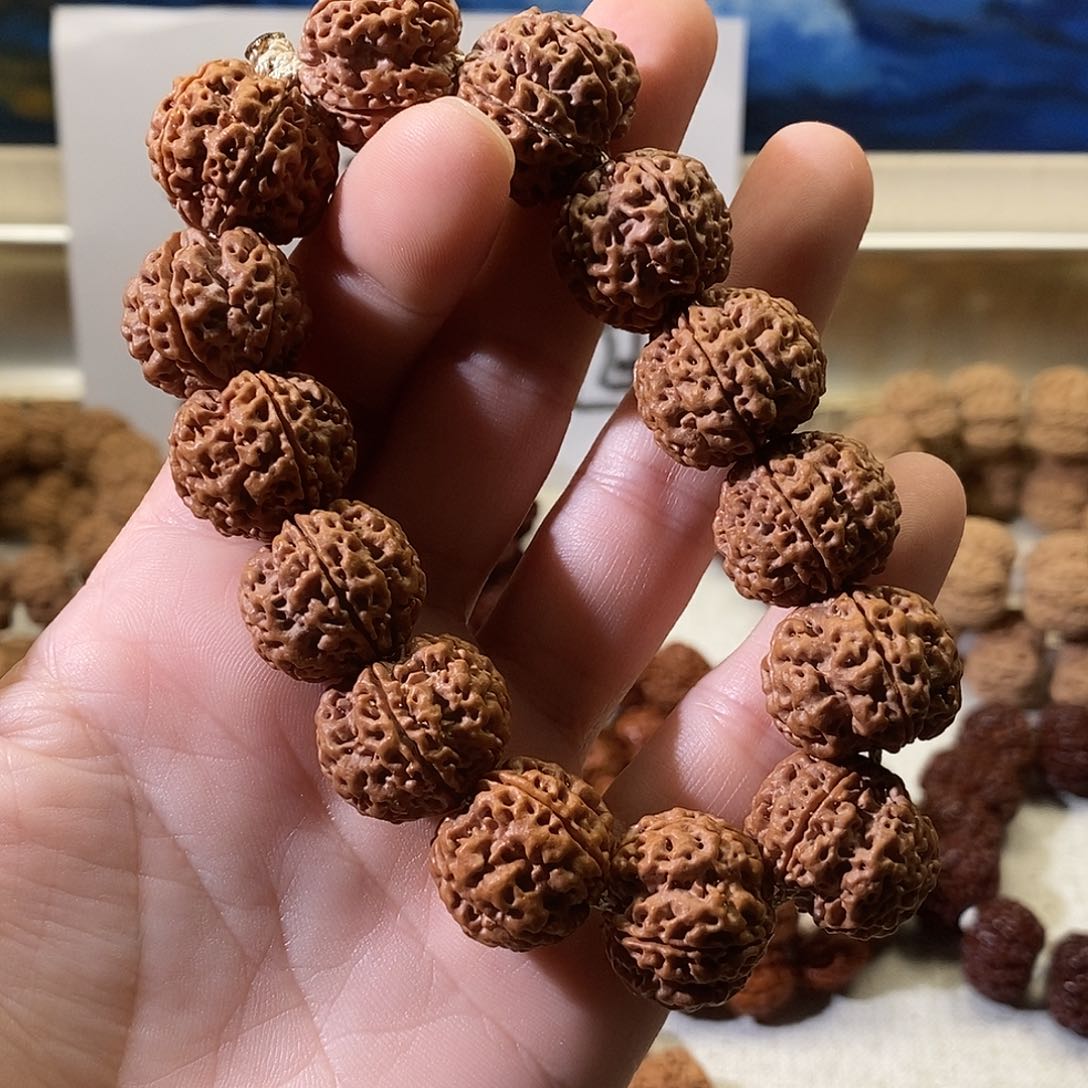 金刚菩提吊坠梅花双龙大金刚手串