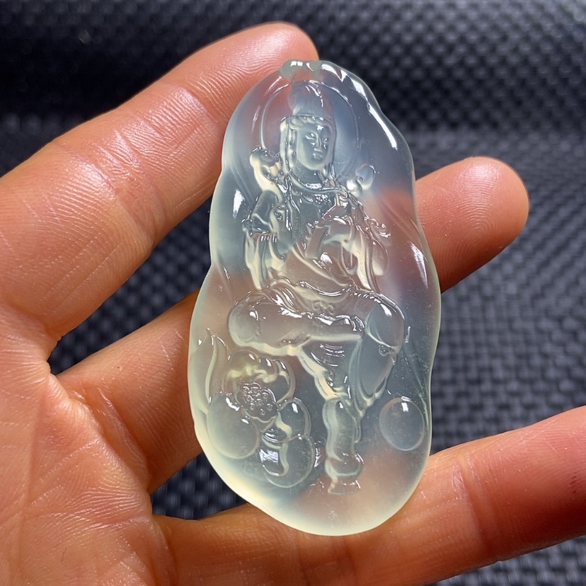 【闪购商品】未镶嵌蛇纹石玉颈饰建*