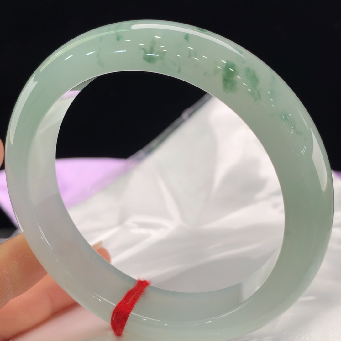 翡翠手镯未镶嵌111-0149