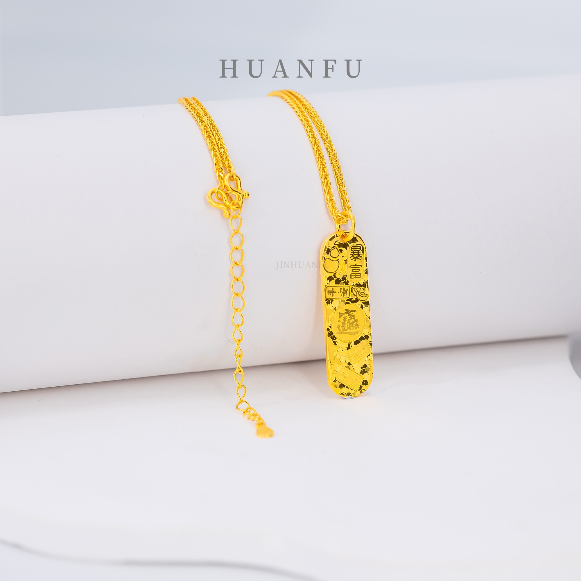 坠链均足银 碎冰冰吉言牌套链 轻奢时尚百搭精致坠链