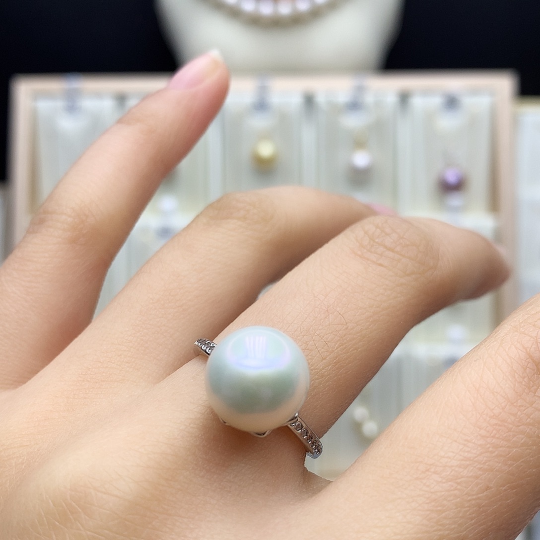 淡水珍珠合金颈饰