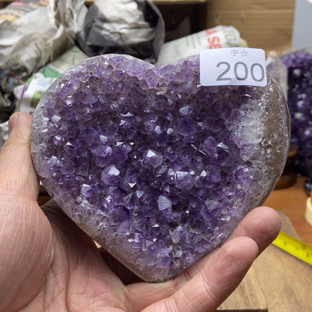 紫晶天然水晶摆件未镶嵌