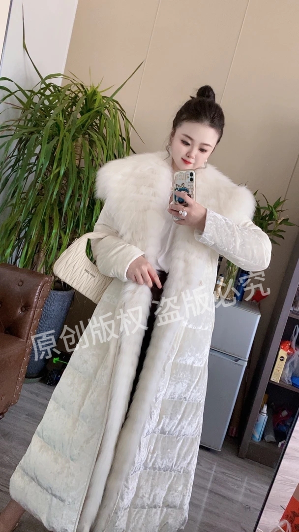 【财阀千金】【思臻】思臻家设计师冬季鹅绒服-8565