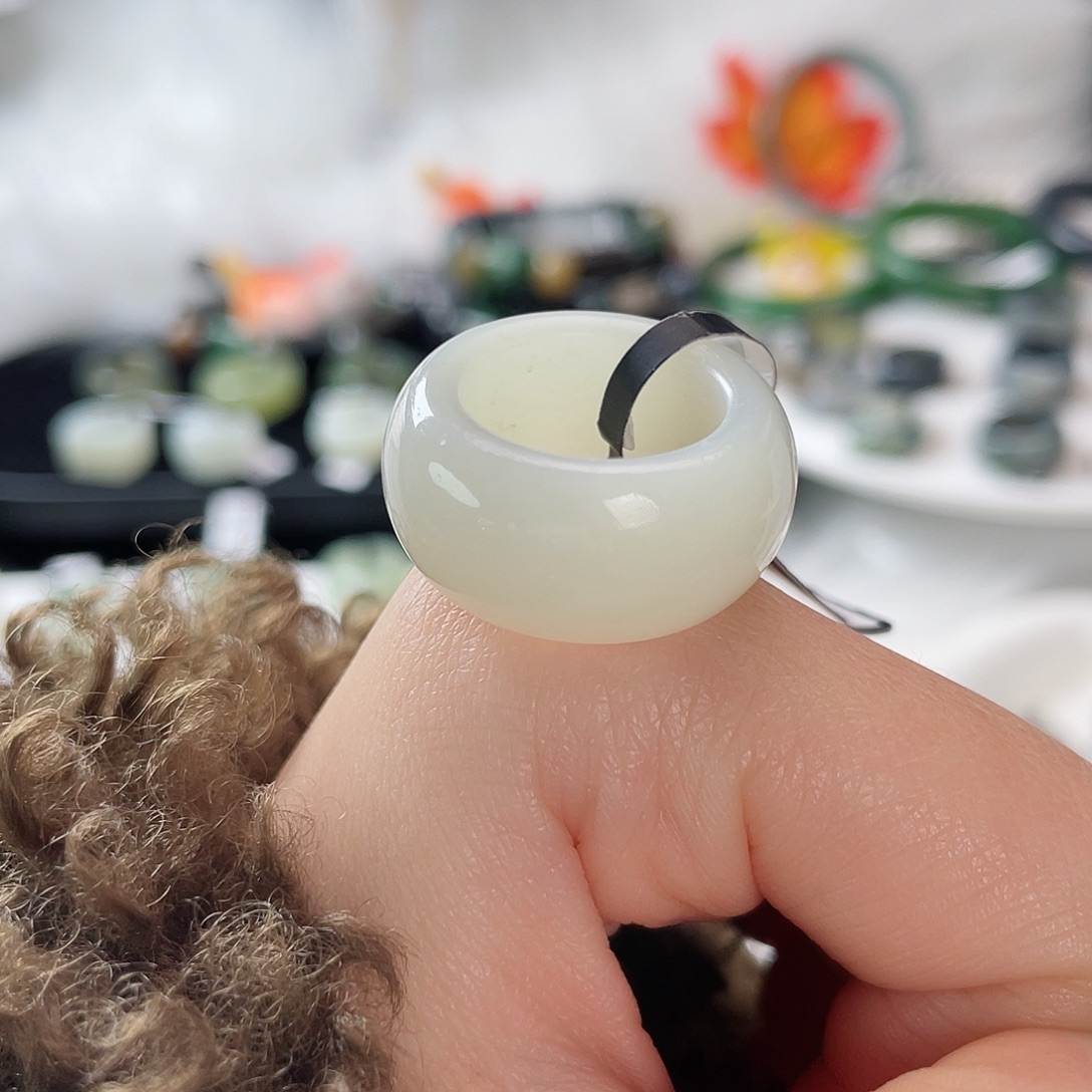 和田玉未镶嵌戒指k34俄白墩墩16.2mm
