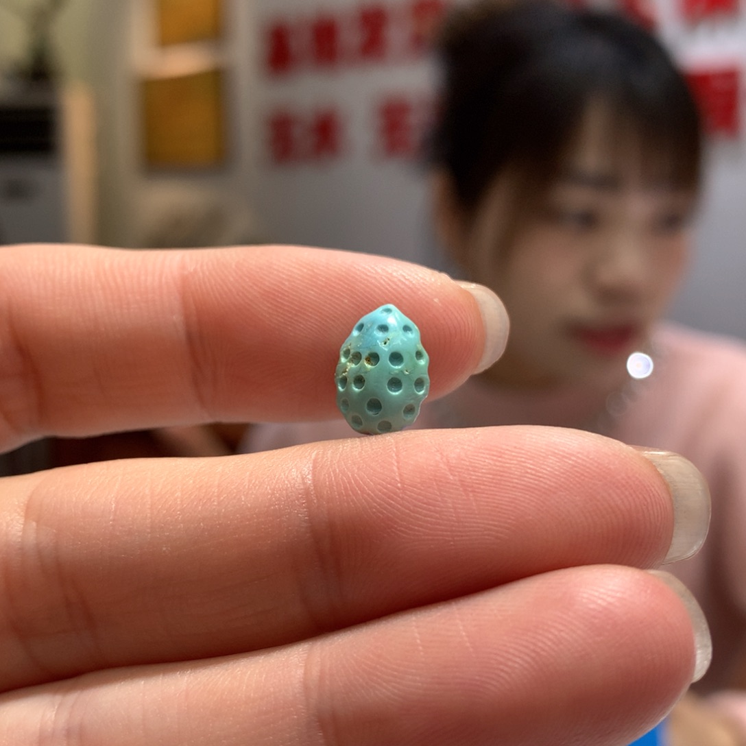 绿松石配饰未镶嵌