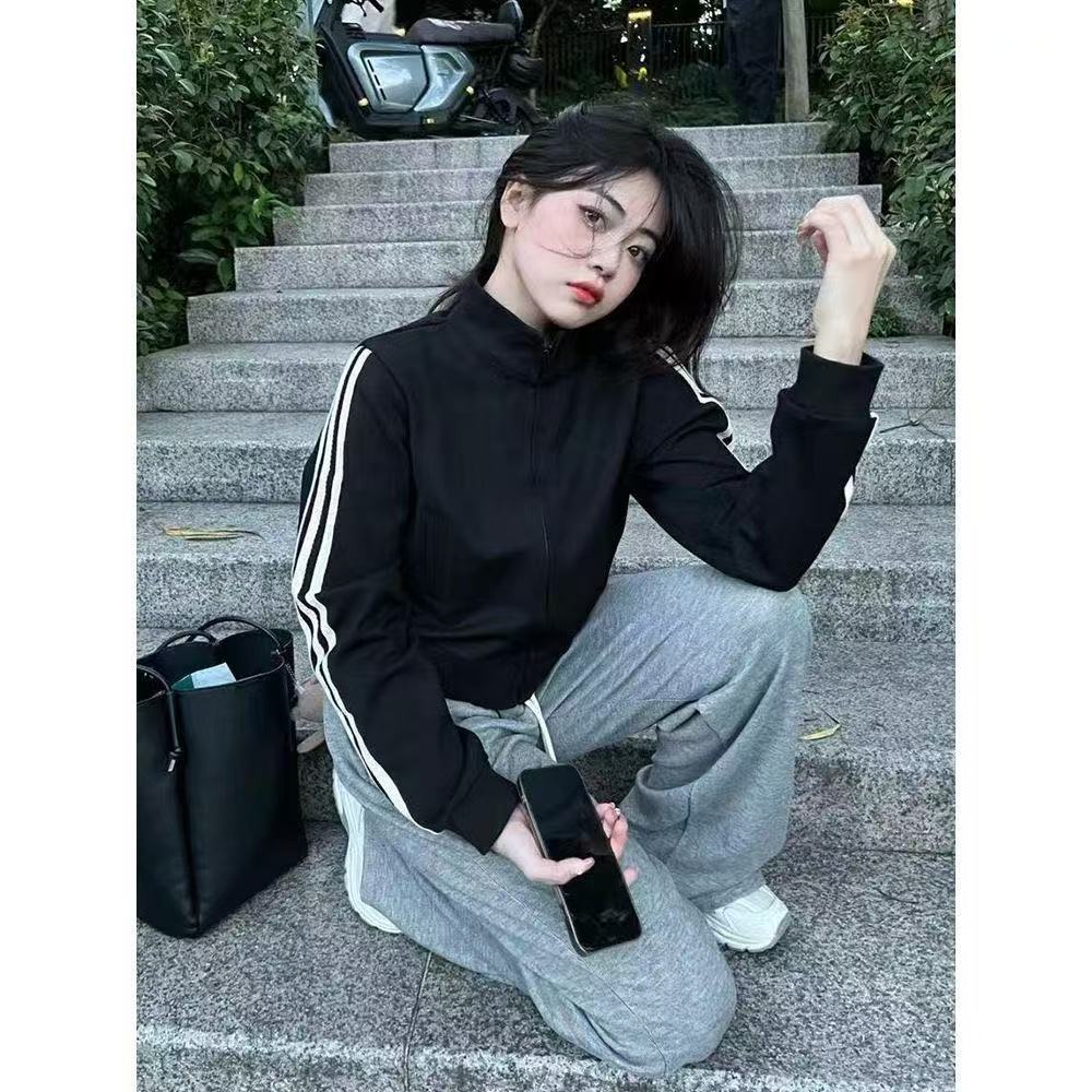 女款新款春秋款棒球服休闲宽松时尚个性上衣三条杠短款卫衣黑色女
