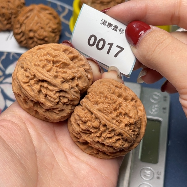 文玩核桃把件粗筋44