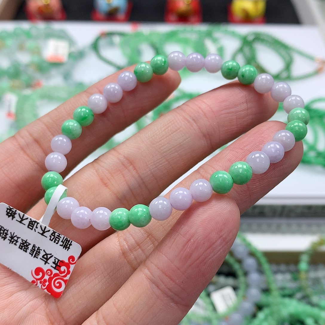 翡翠手链未镶嵌翡翠