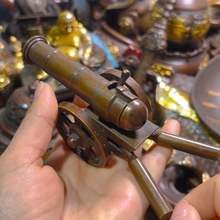 铜器摆件收收藏藏