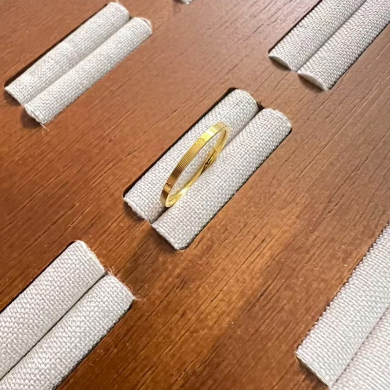 克重0.54 14号 米卡戒指 足金999