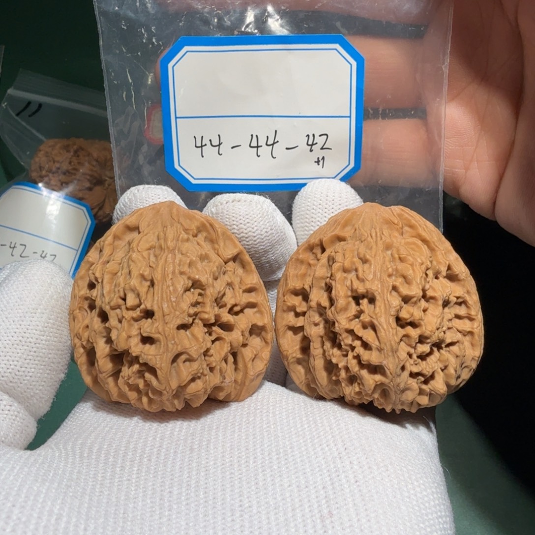 文玩核桃吊坠南疆21