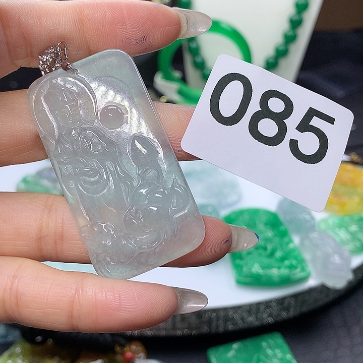 翡翠吊坠(不含链)未镶嵌
