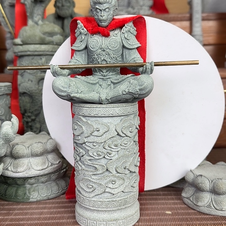 石材悟空祥云柱披风