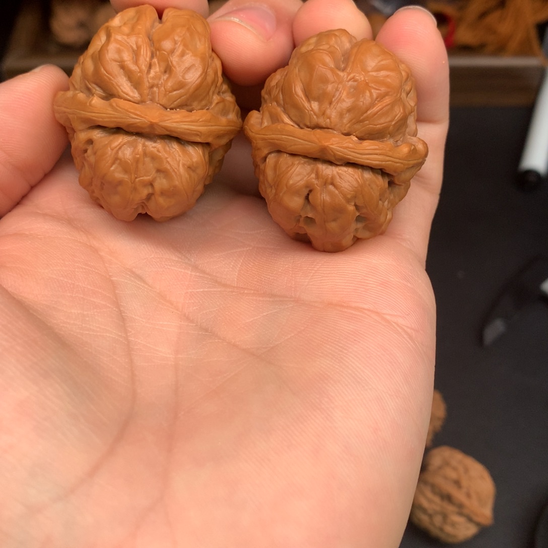 与***尘吊坠文玩核桃边35肚40三角蛙（修）