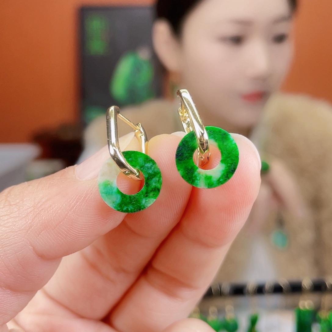 翡翠未镶嵌耳饰饰品