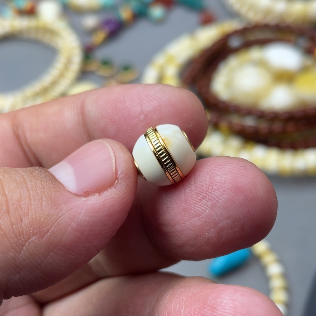 琥珀珠宝奇石未镶嵌13