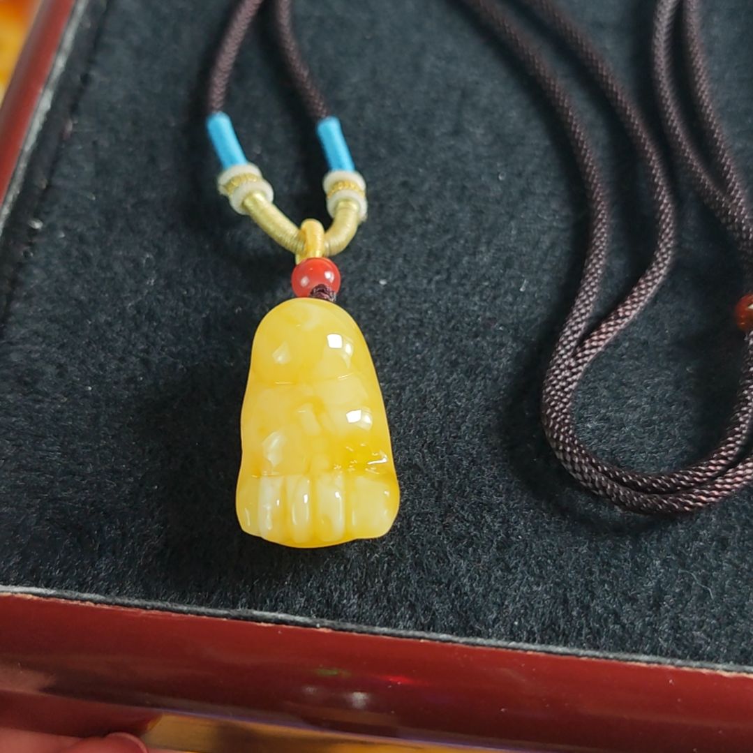 蜜蜡吊坠(赠链)未镶嵌