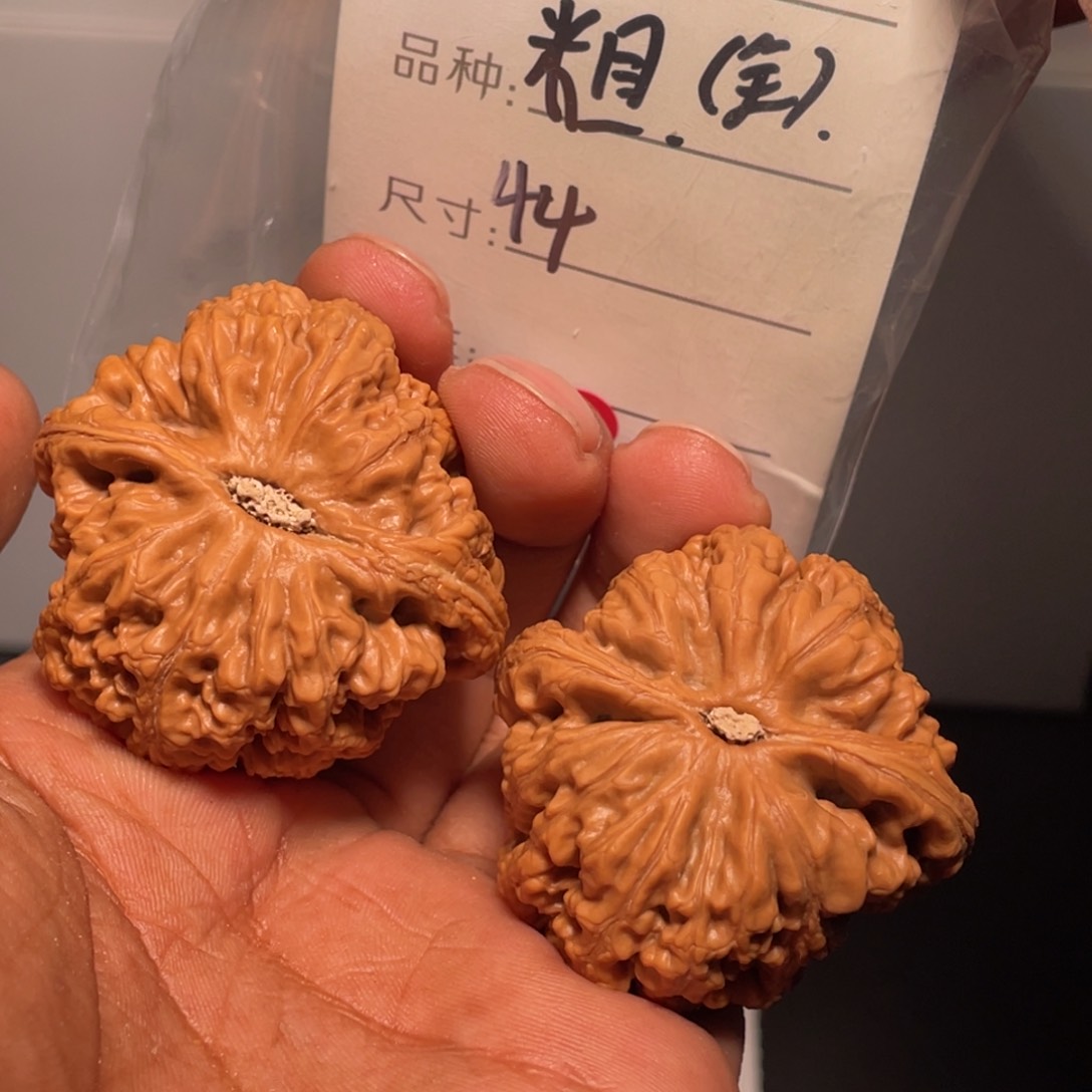 文玩核桃吊坠文玩核桃