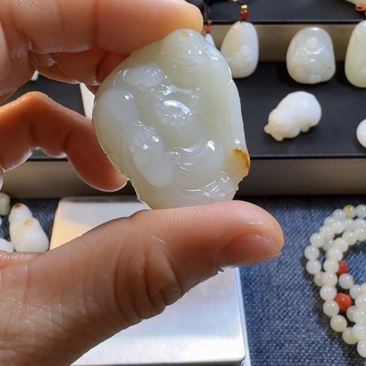 和田玉（白玉）颈饰未镶嵌心*