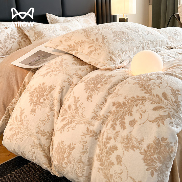 牛奶绒雕花四件套秋冬新款简约加绒床单被套床上四件套