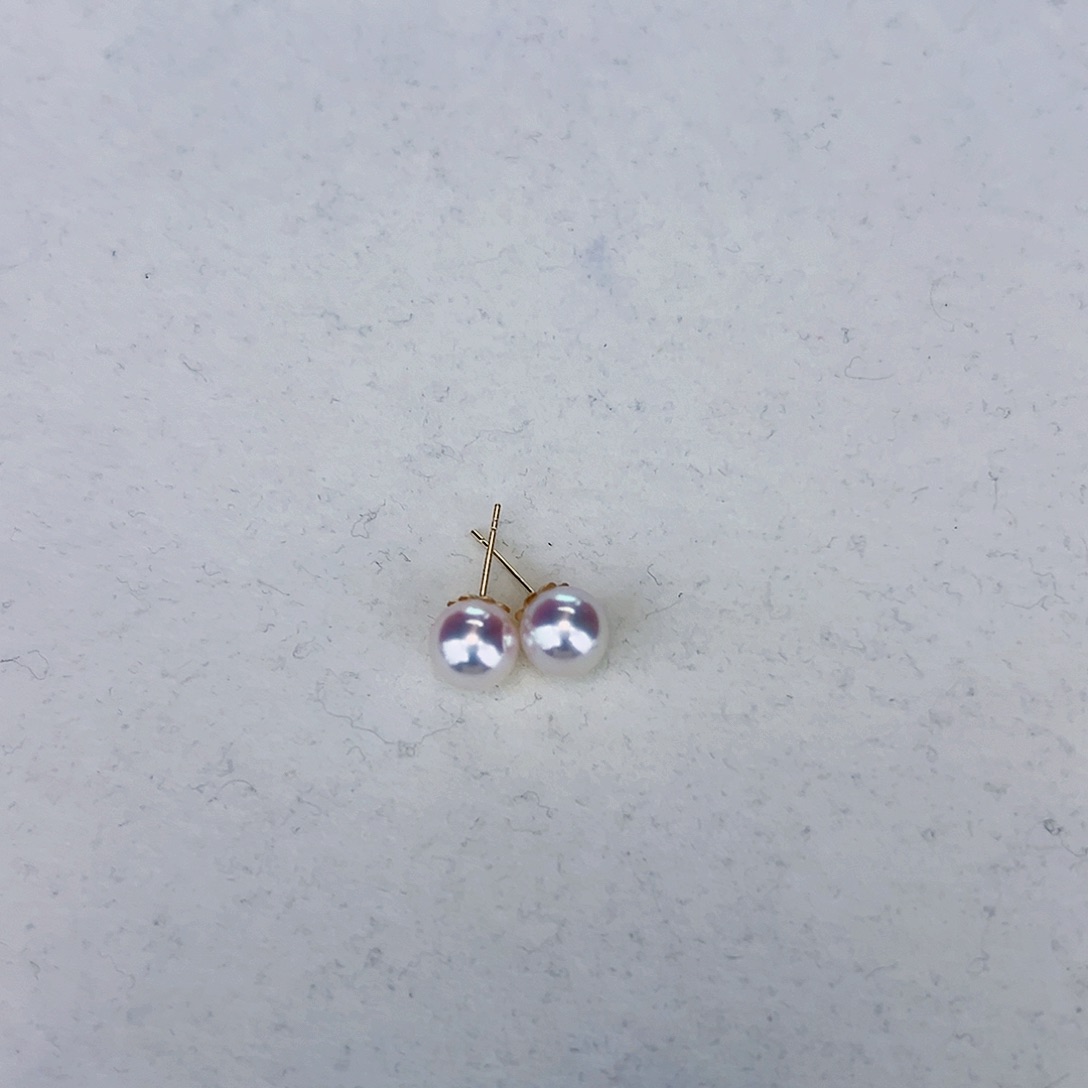 海水珍珠海水akoya天女耳钉7.5-8mm18K金镶嵌