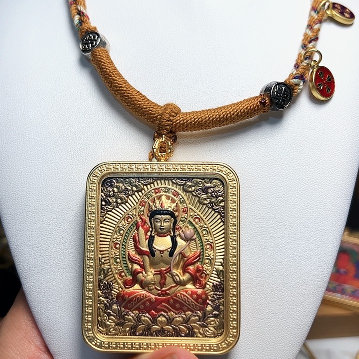 佛心果吊坠1****0这是一个人的生活方式