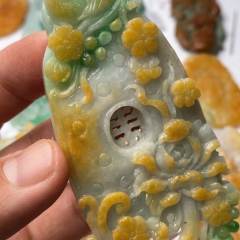 定制翡翠未镶嵌翡翠