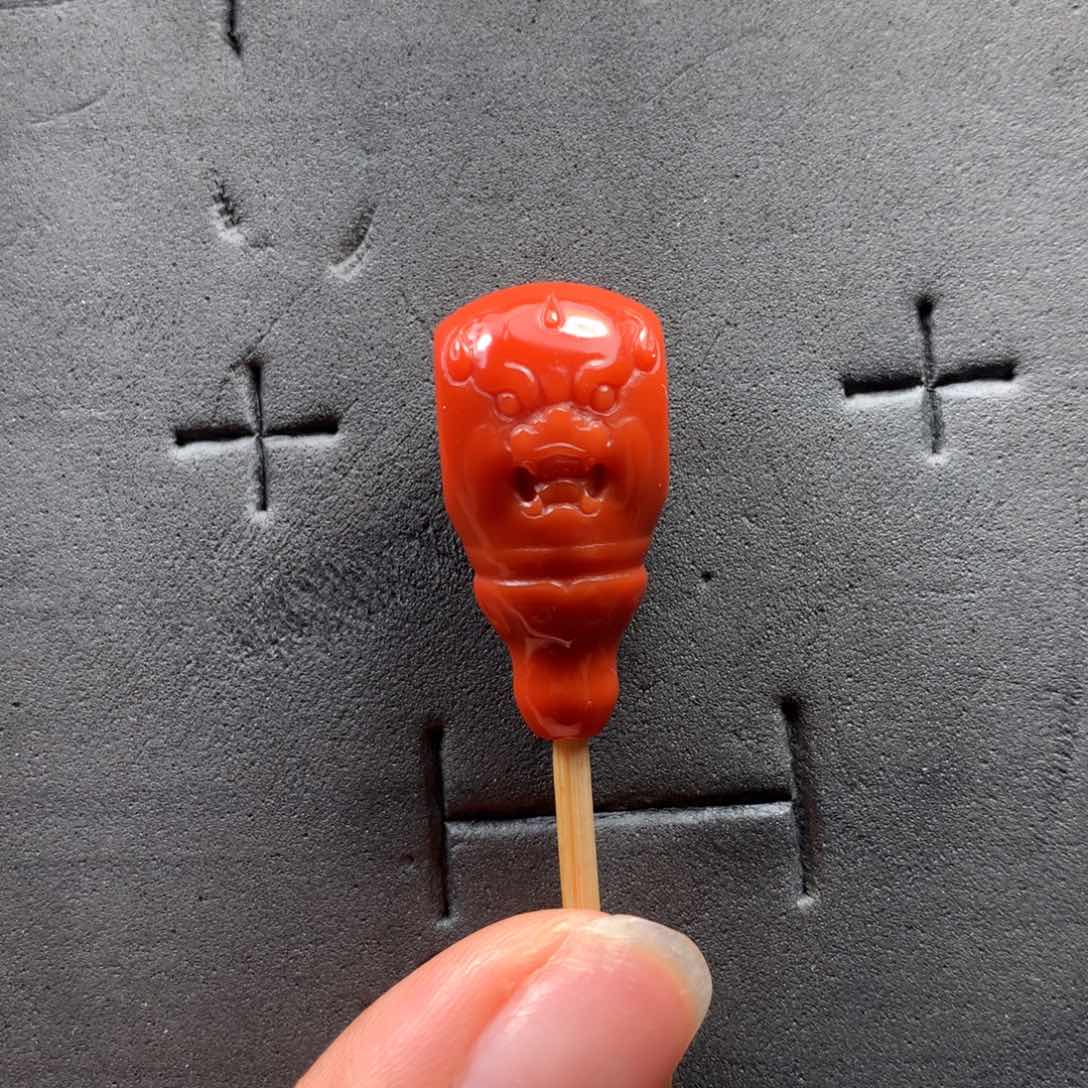 未镶嵌三通南红玛瑙