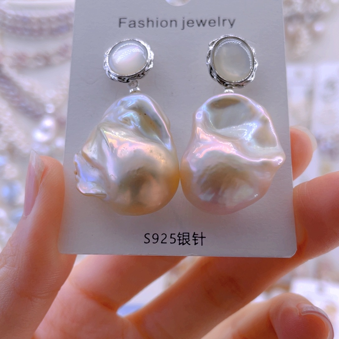 未镶嵌耳饰淡水珍珠耳饰