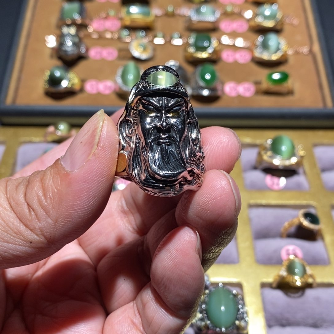 和田玉（碧玉）戒指未镶嵌