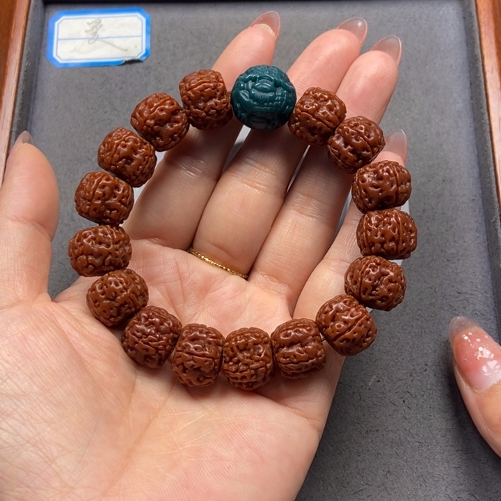 金刚菩提吊坠菩提