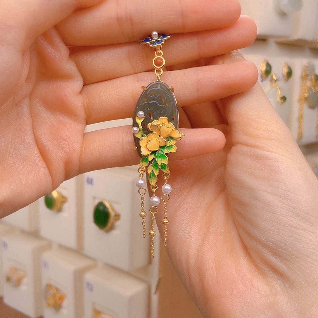 和田玉颈饰银S925镀金镶嵌