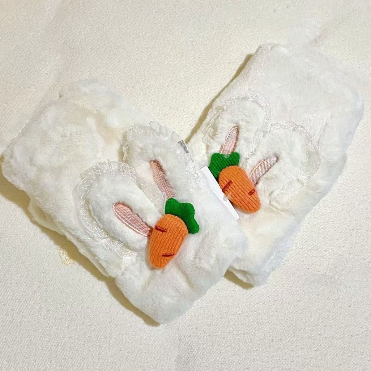 盛琦冬季保暖半指手套加厚甜美可爱加绒高颜值防寒风