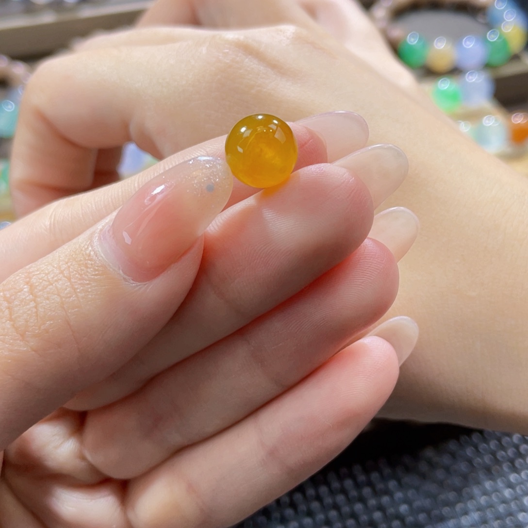 翡翠未镶嵌手链卡10.1满冰黄