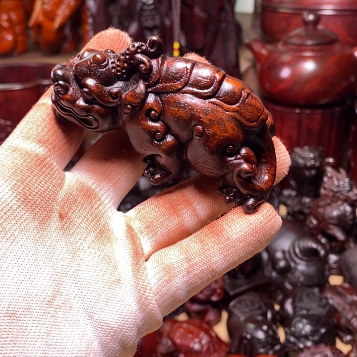 【闪购商品】檀香紫檀（小叶紫檀）东**哥
