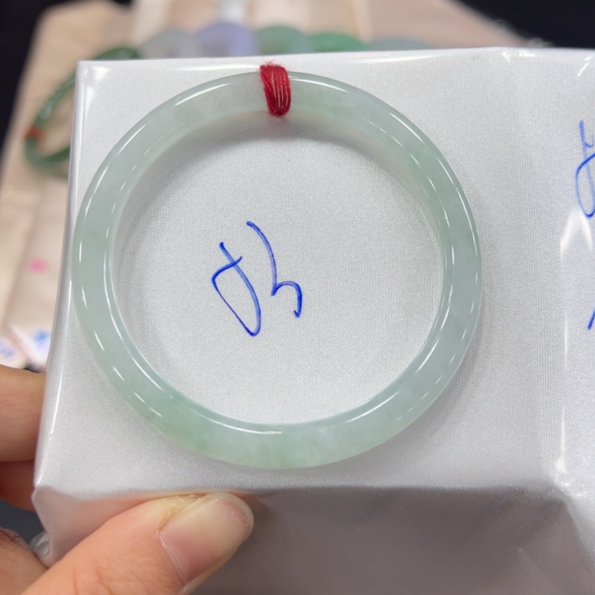 【闪购商品】翡翠手镯未镶嵌手镯