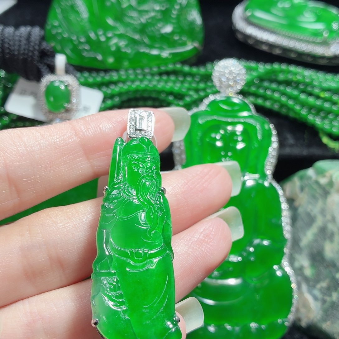 翡翠银S925镶嵌颈饰